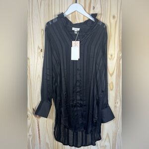 Black Button-Front Longline Shirt - Women